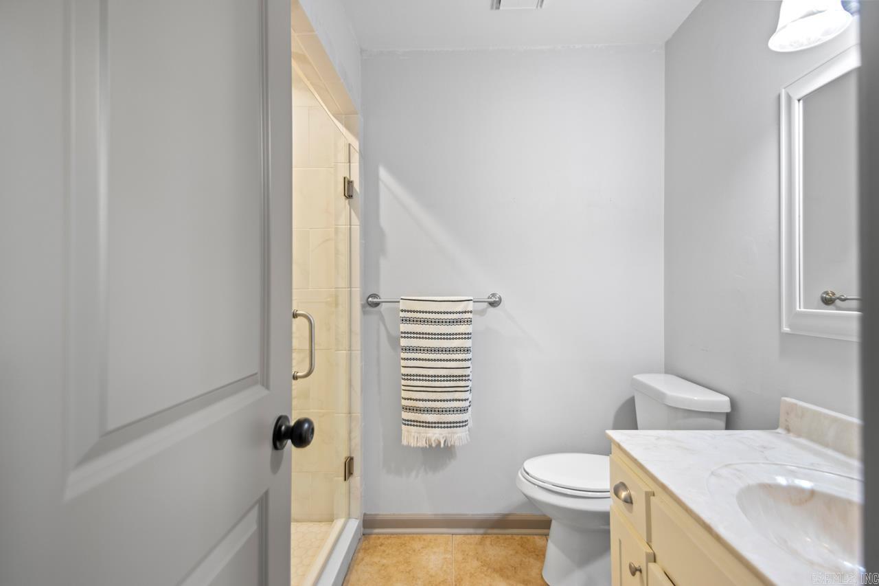 MARYLAND MANOR - Residential