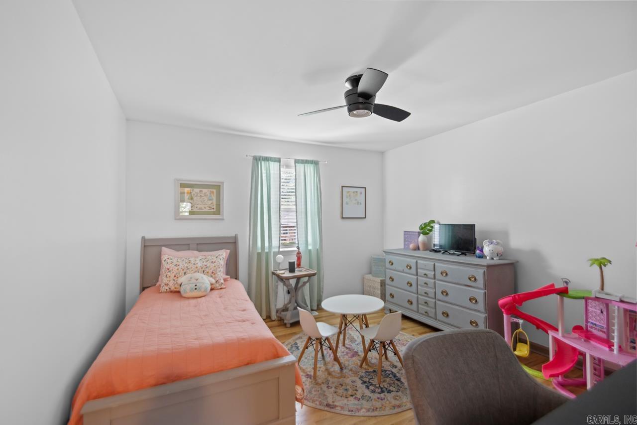 MARYLAND MANOR - Residential