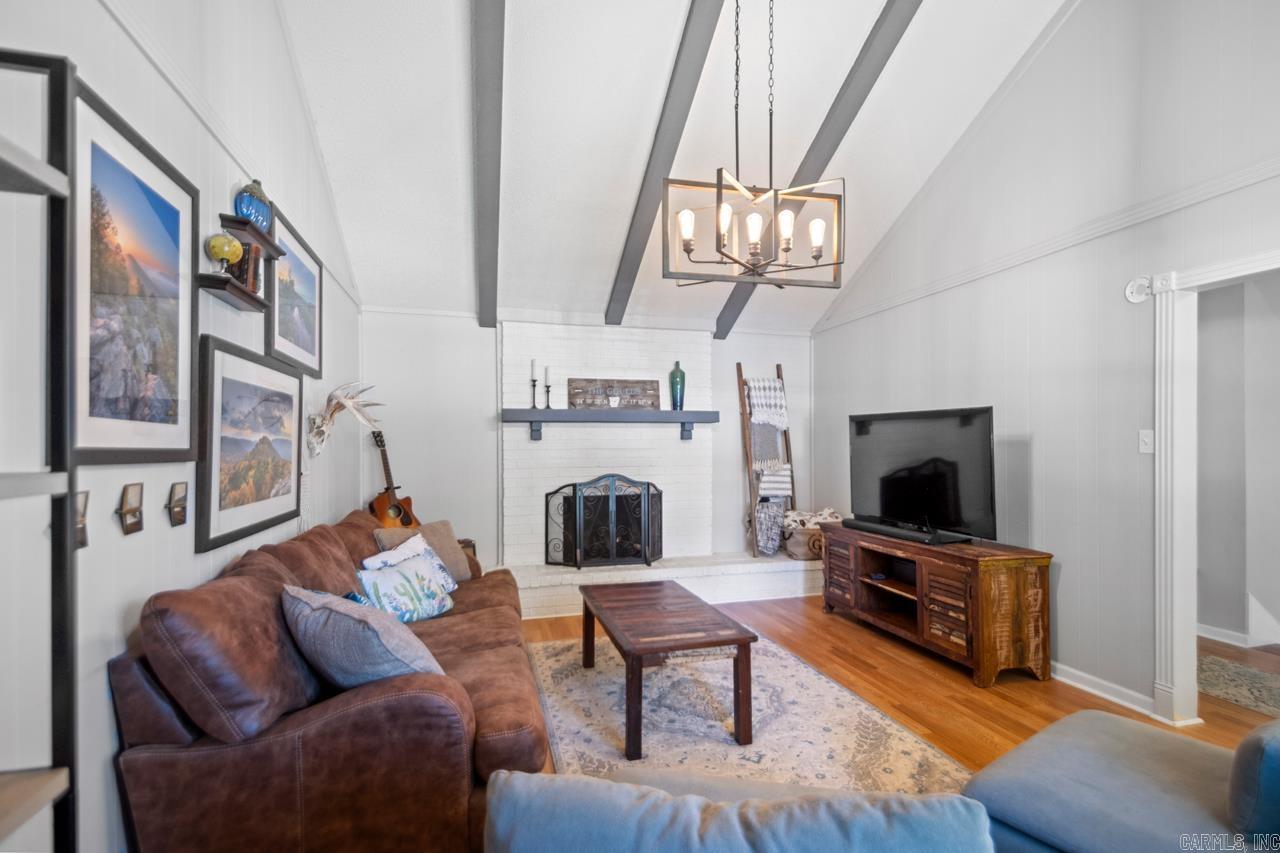 MARYLAND MANOR - Residential