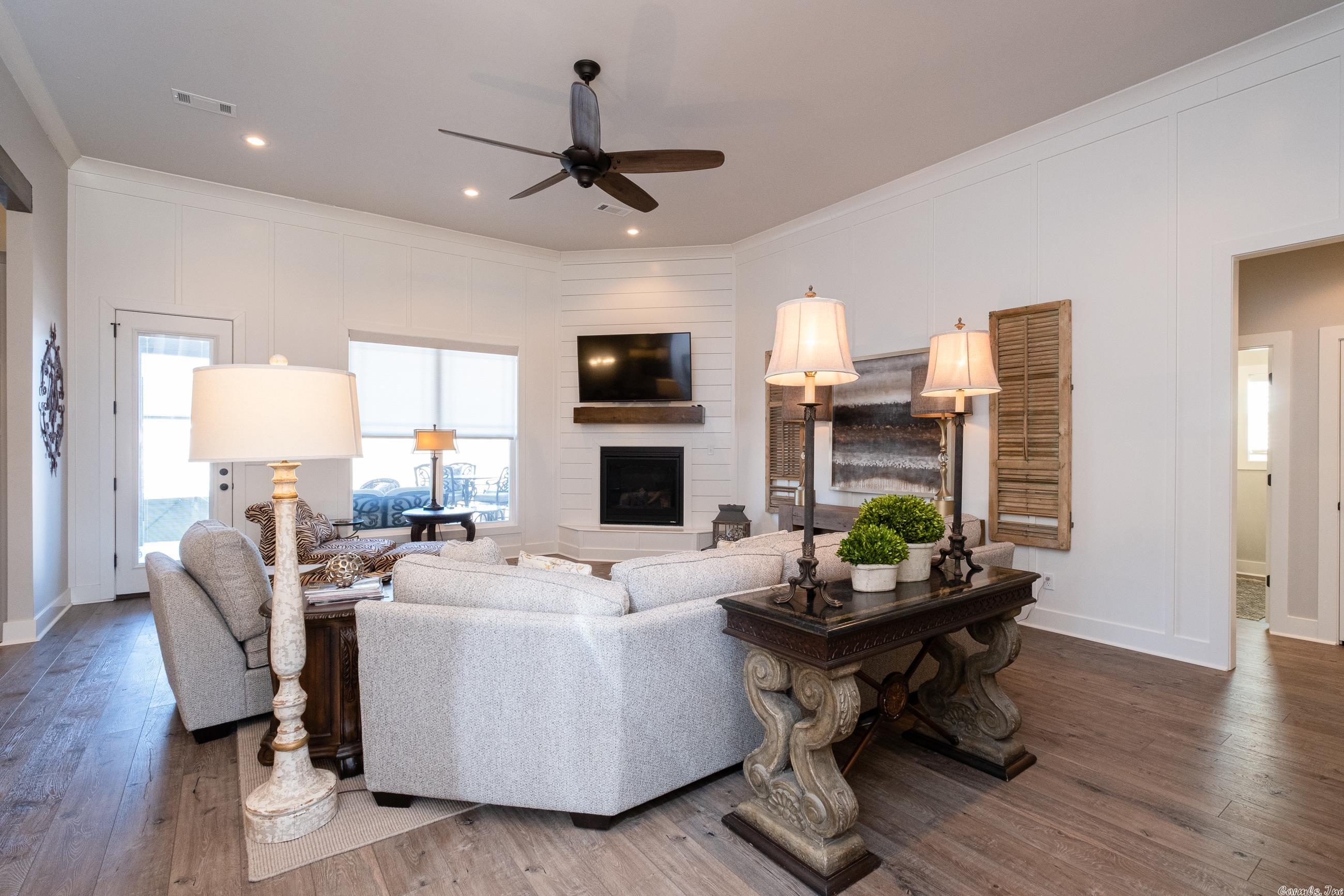 WINTERBROOK - Residential