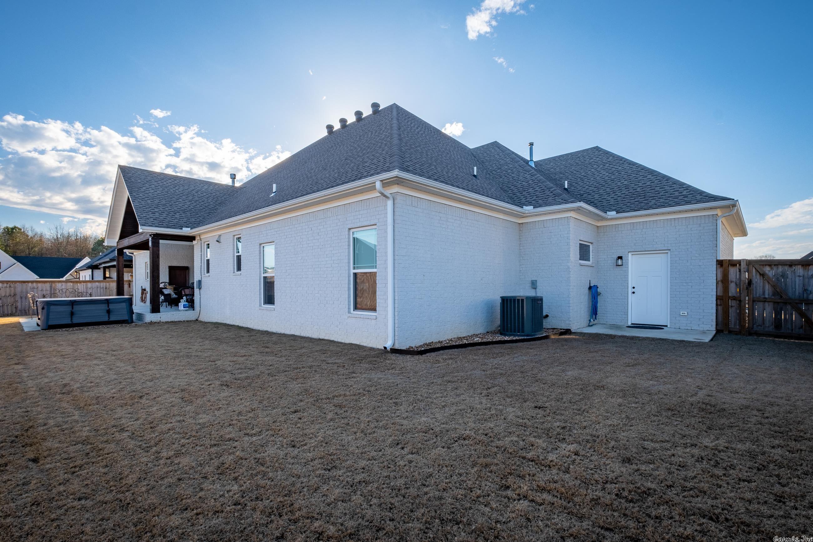 WINTERBROOK - Residential