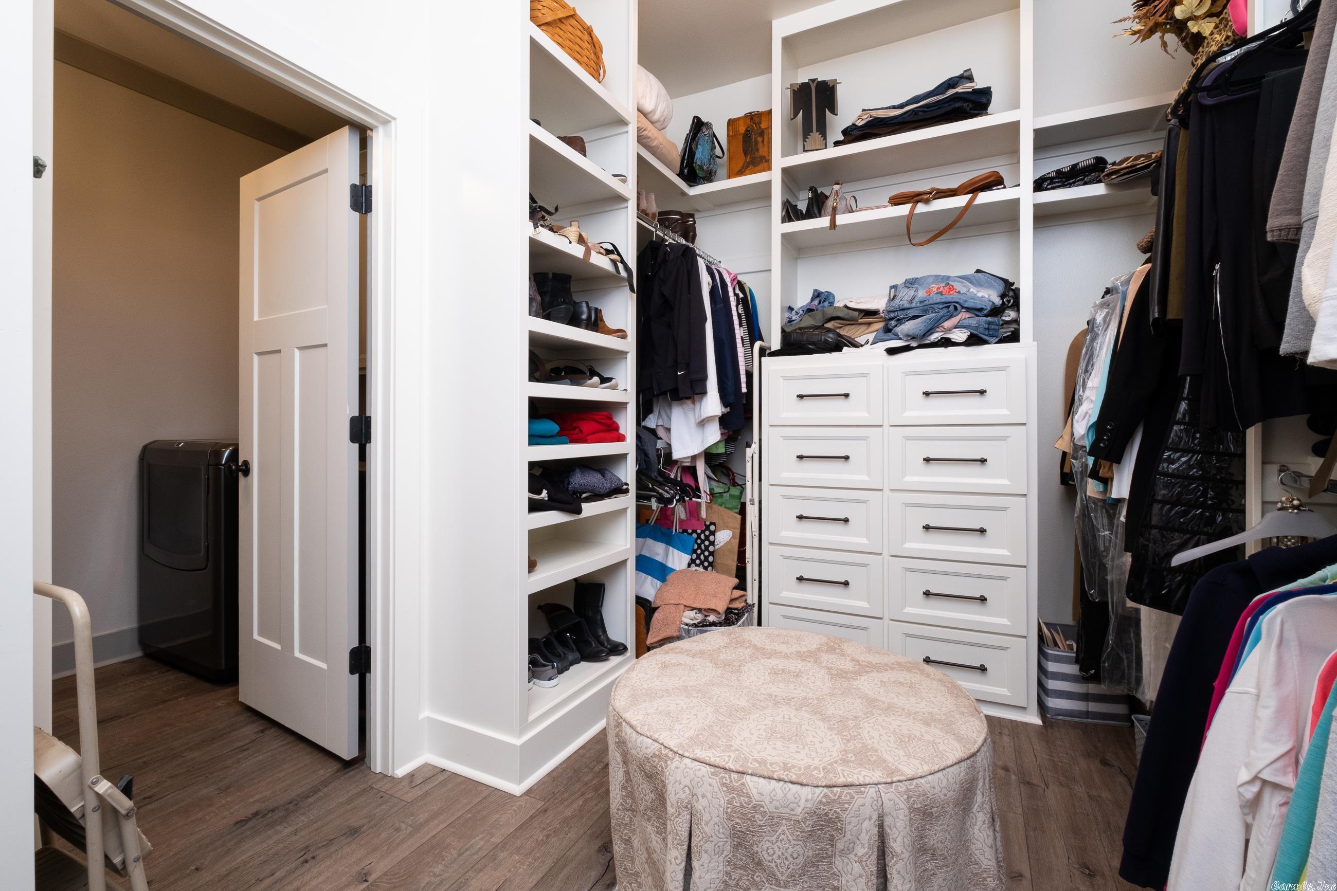 WINTERBROOK - Residential