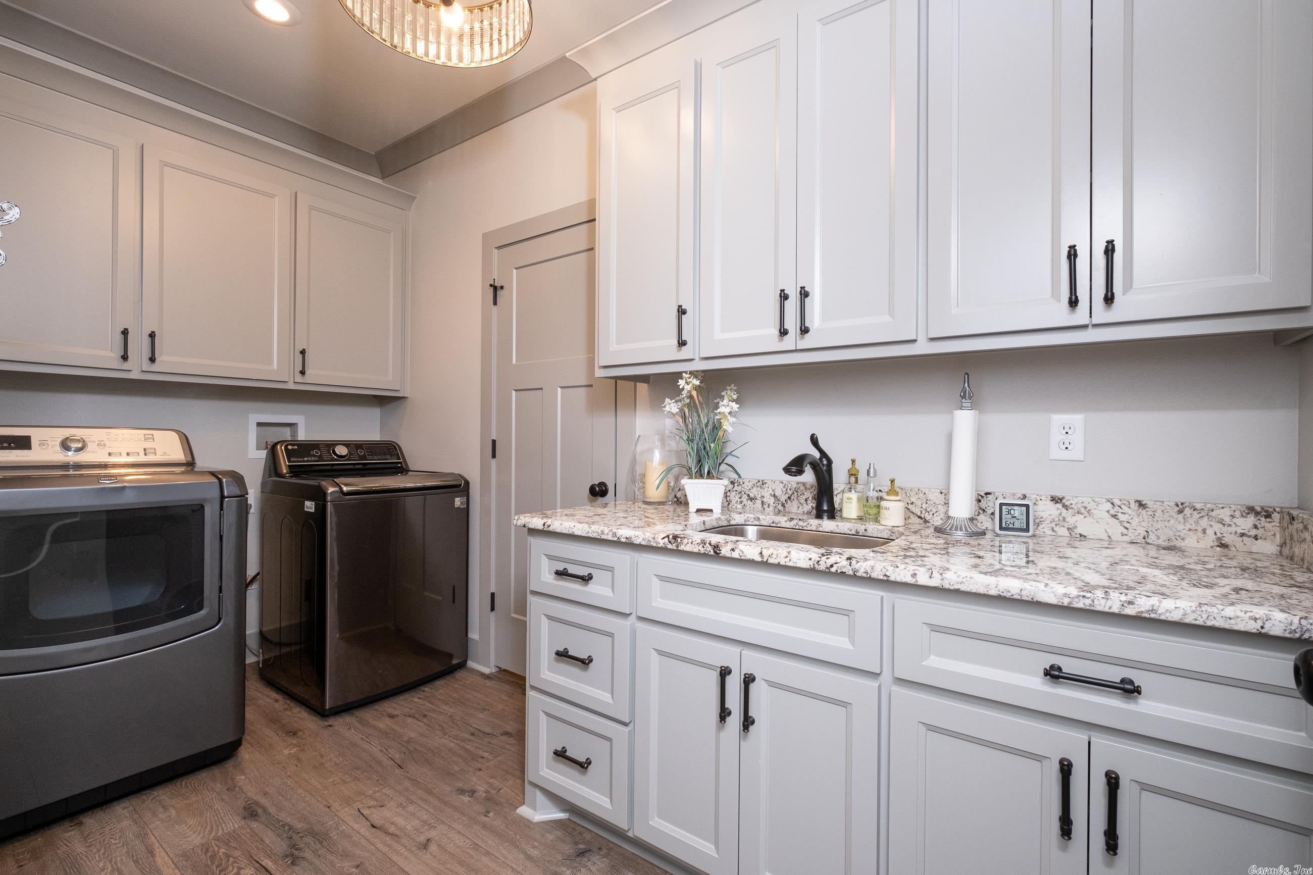 WINTERBROOK - Residential