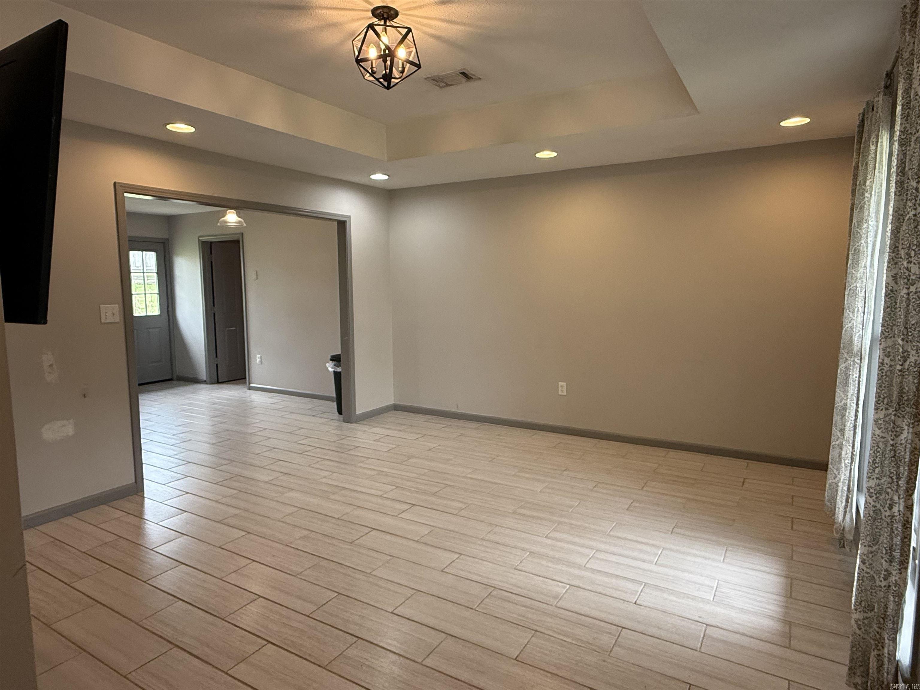 VALLEY ELMS S/D - Residential