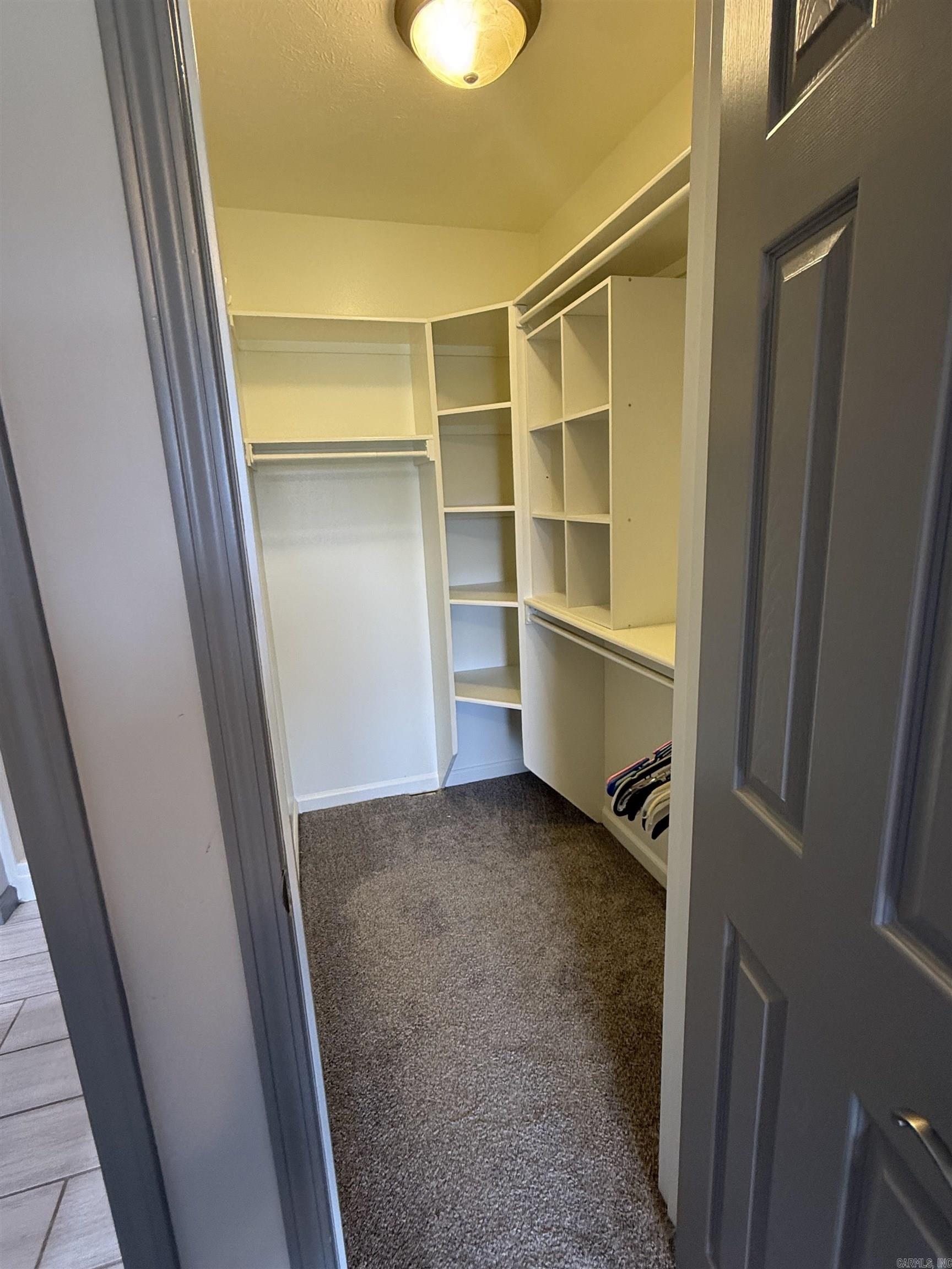 VALLEY ELMS S/D - Residential