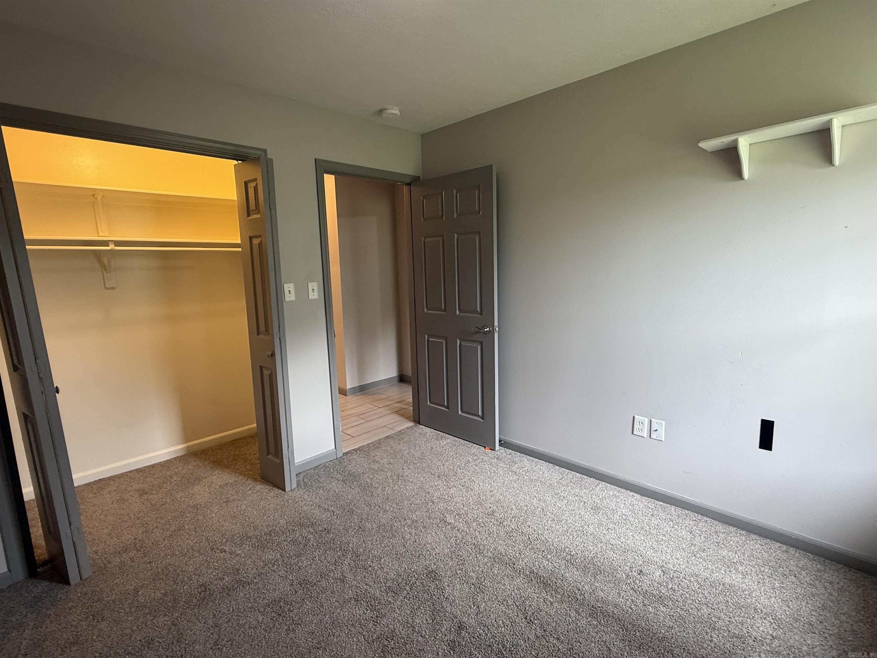 VALLEY ELMS S/D - Residential