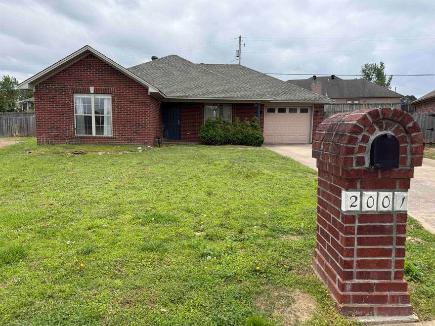Don’t miss this beautiful home located in the highly desirable Valley Elms neighborhood in Searcy! Featuring an open floor plan and stylish finishes throughout, this home offers both comfort and modern appeal.  Step inside to find a spacious living area perfect for entertaining or relaxing, complete with a stunning tray ceiling and upgraded trim details that add character and charm. The kitchen is a standout with gorgeous granite countertops, stainless steel appliances, and durable wood-look tile flooring—blending style and functionality.  The home also includes an oversized single garage, providing extra storage or workspace, and a large backyard ideal for outdoor gatherings, pets, or simply enjoying the Arkansas outdoors. Located in the sought-after Valley Elms community, this home combines a peaceful neighborhood setting with convenient access to everything Searcy has to offer.  Schedule your showing today—this one won’t last long!