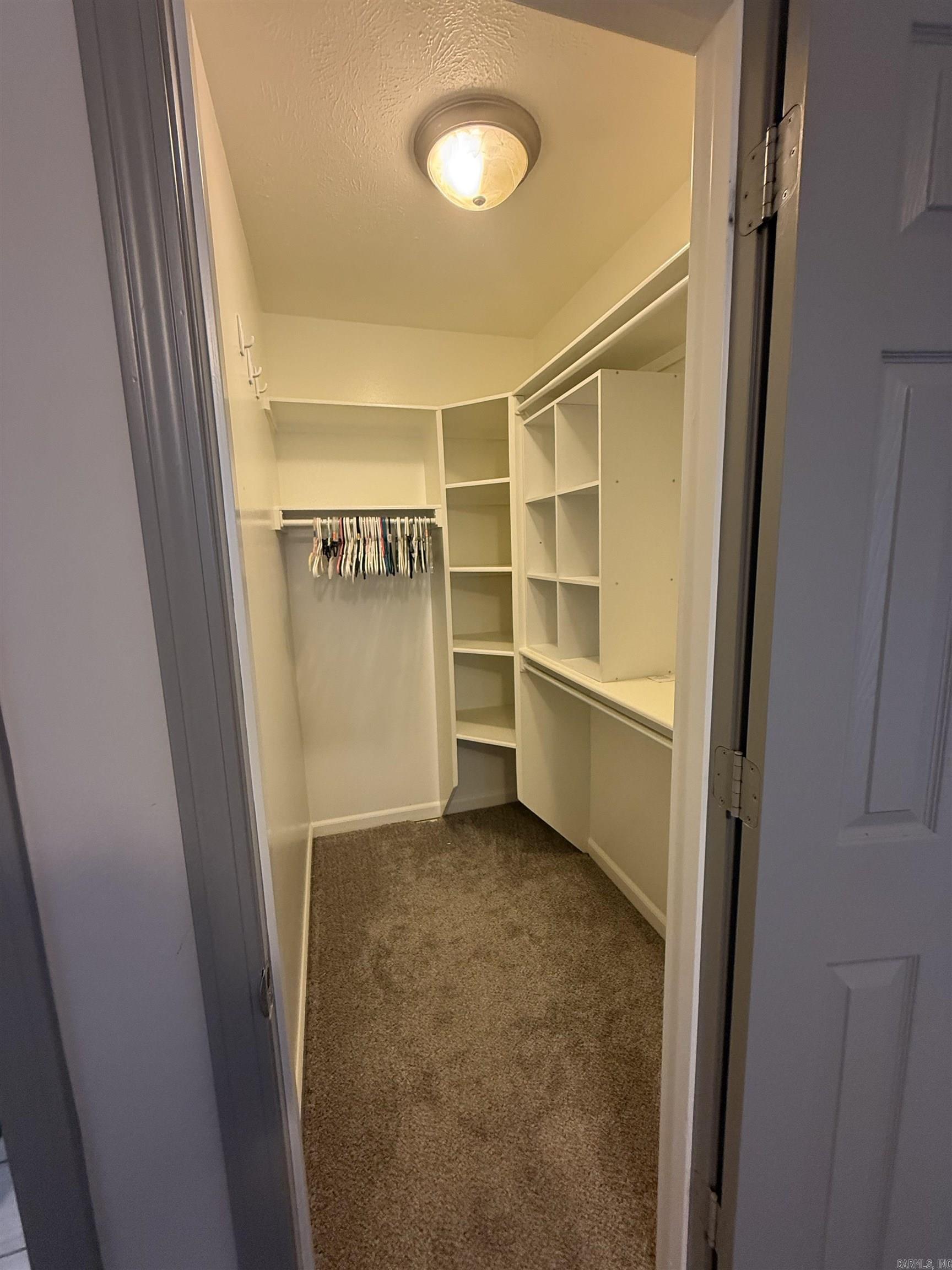 VALLEY ELMS S/D - Residential