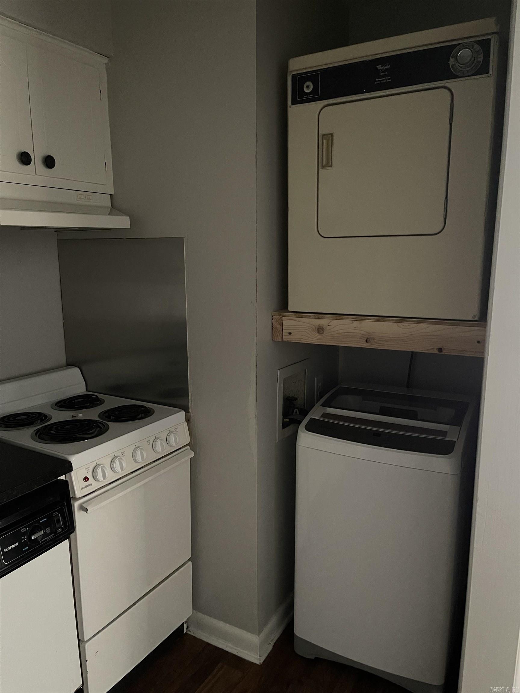 Hill Crest - Residential Lease