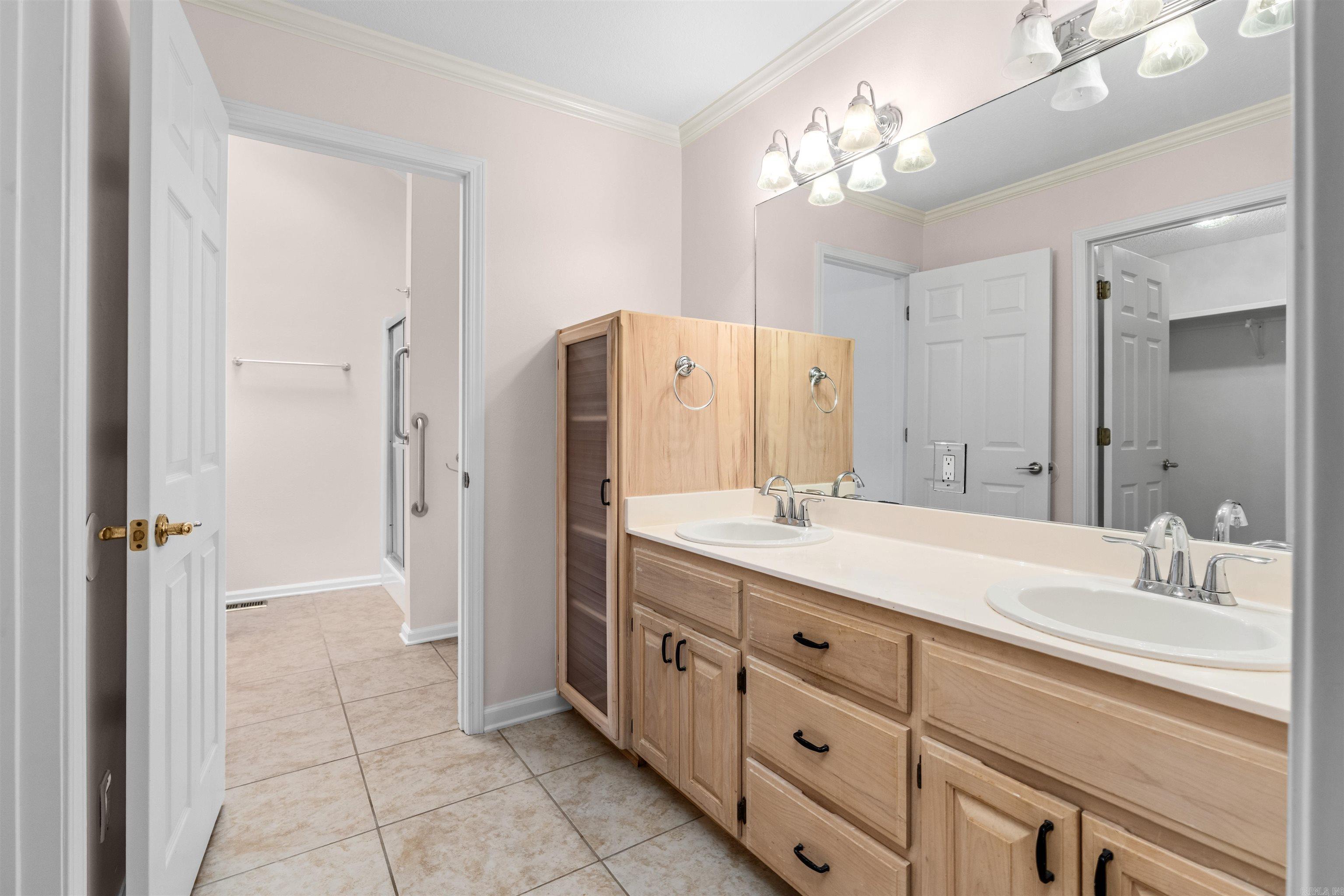 REATA - Residential