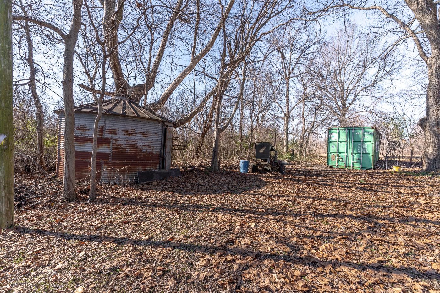 Metes & Bounds - Land