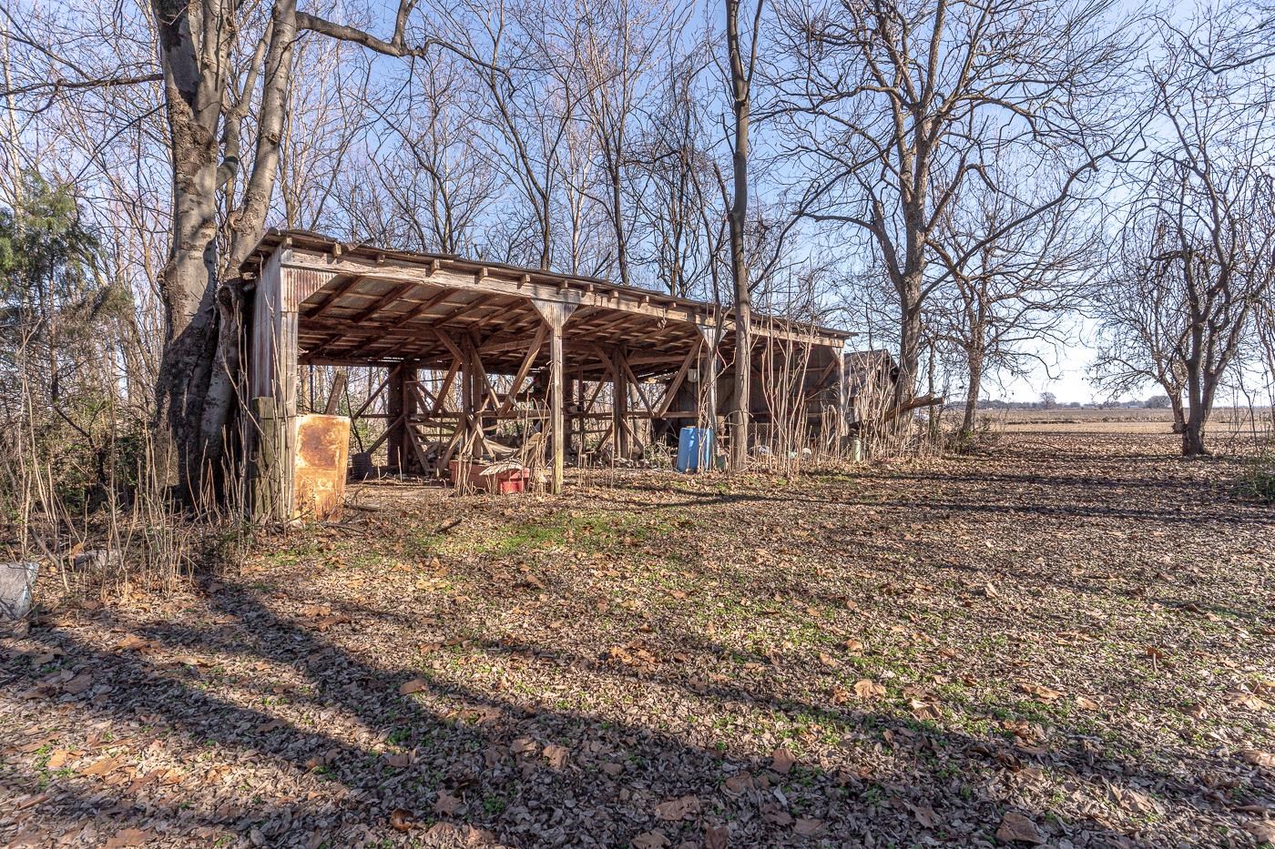 Metes & Bounds - Land