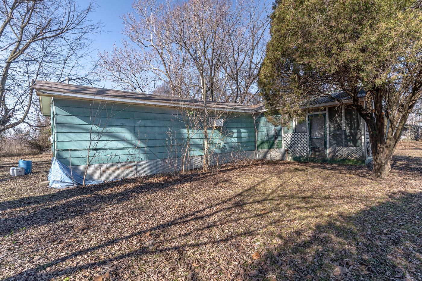 Metes & Bounds - Land