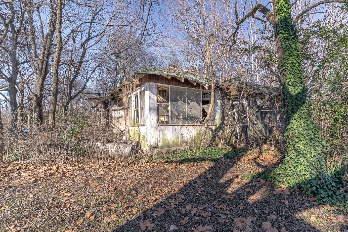 Metes & Bounds - Land