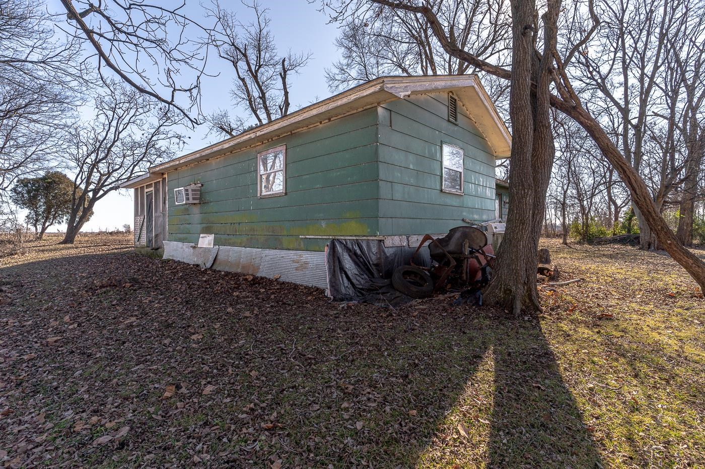 Metes & Bounds - Land