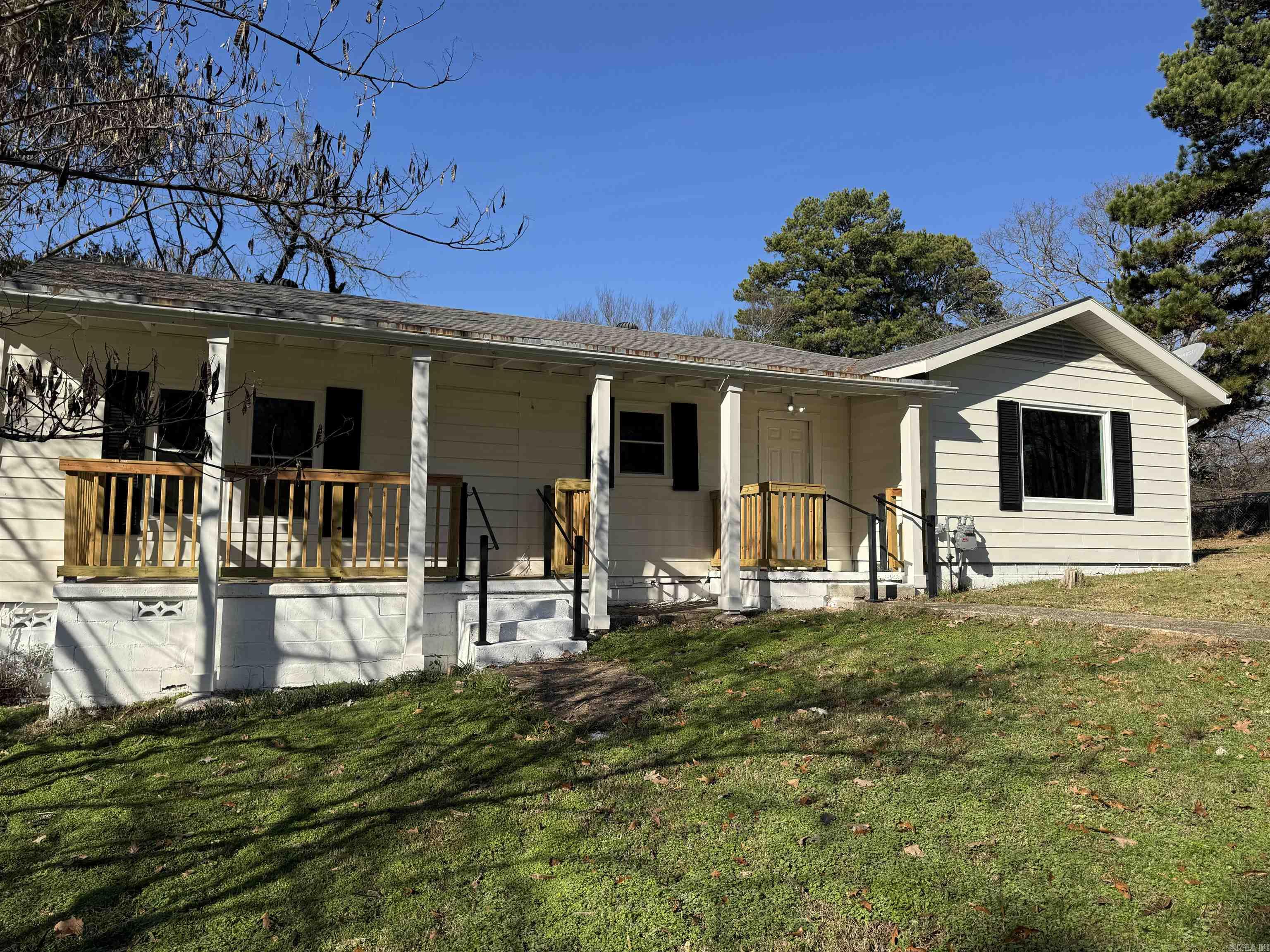 Just what you have been waiting for! Completely remodeled 3 bedroom 2 bath home on a large corner lot. There is a large Living/Dining area, a kitchen with plenty of cabinets and more. There is new paint and flooring throughout, the appliances and bathroom fixtures are new. The roof and the central heat and air is new. And there is a two car garage. All this on a 100 X 150 corner lot that is close to shopping areas.