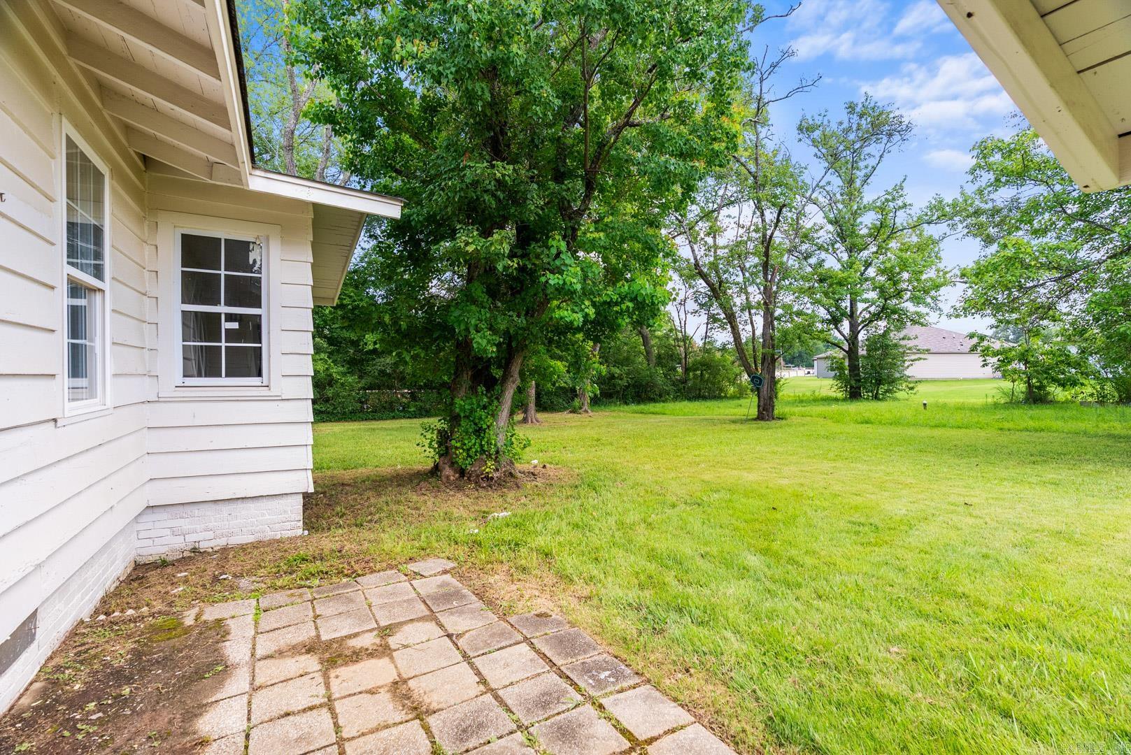 TRAMMEL - Residential