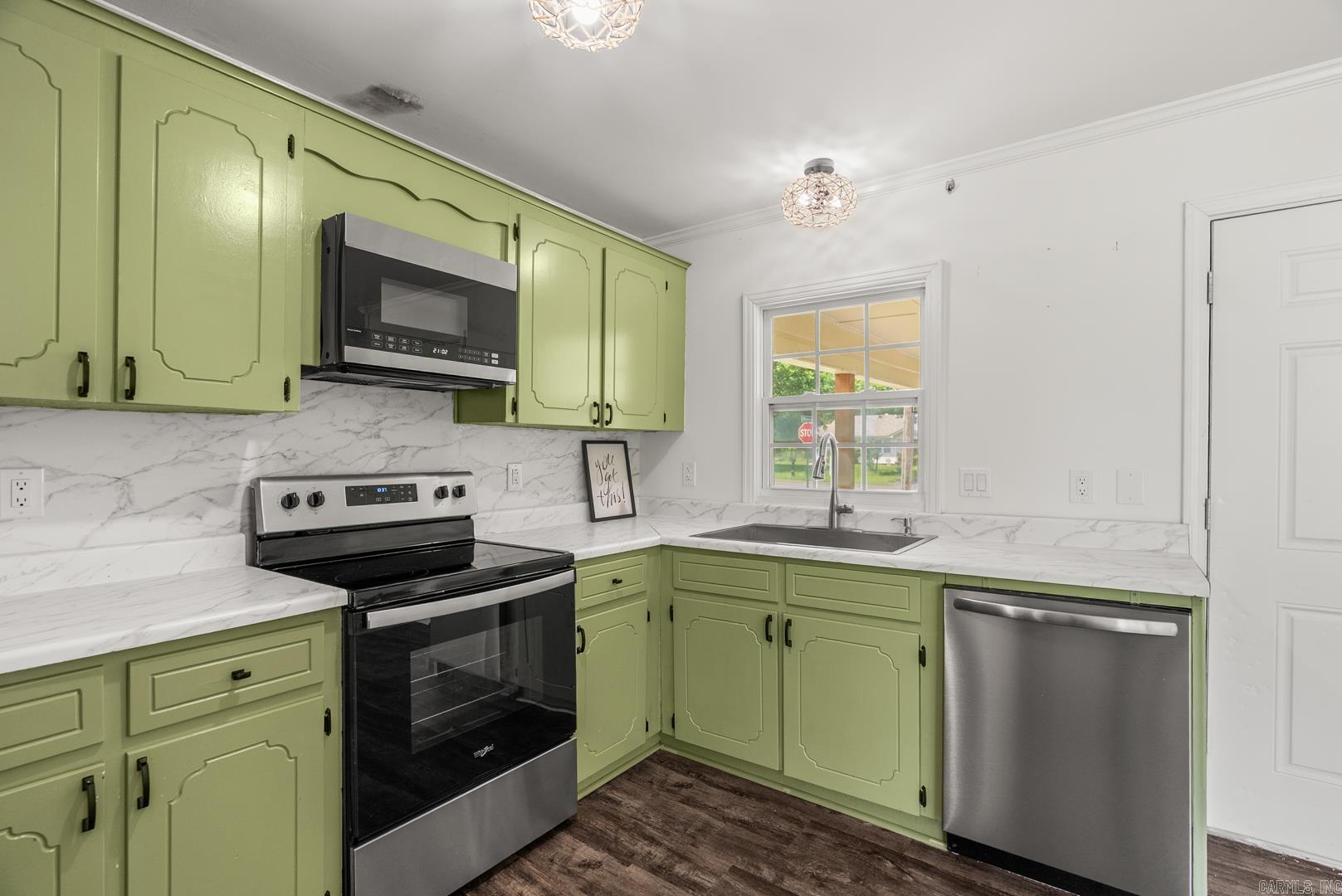 TRAMMEL - Residential