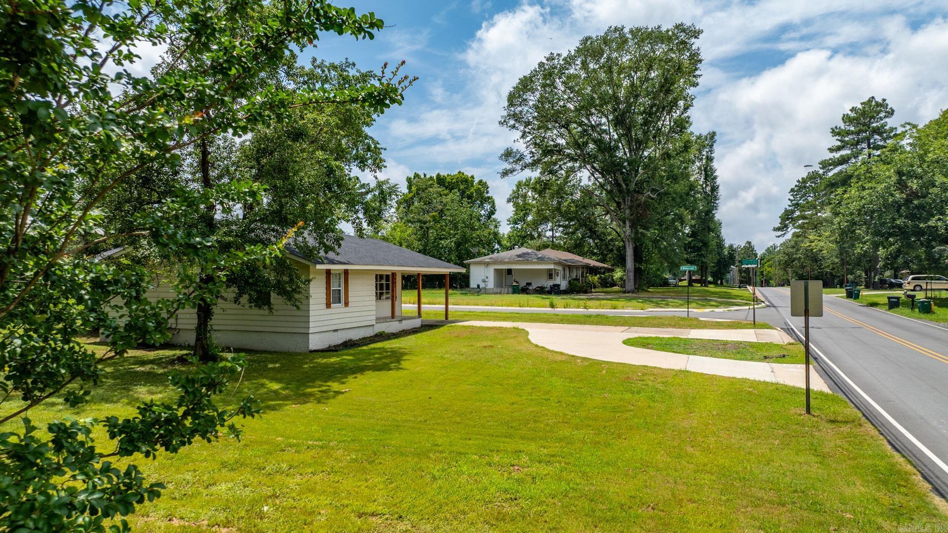 TRAMMEL - Residential