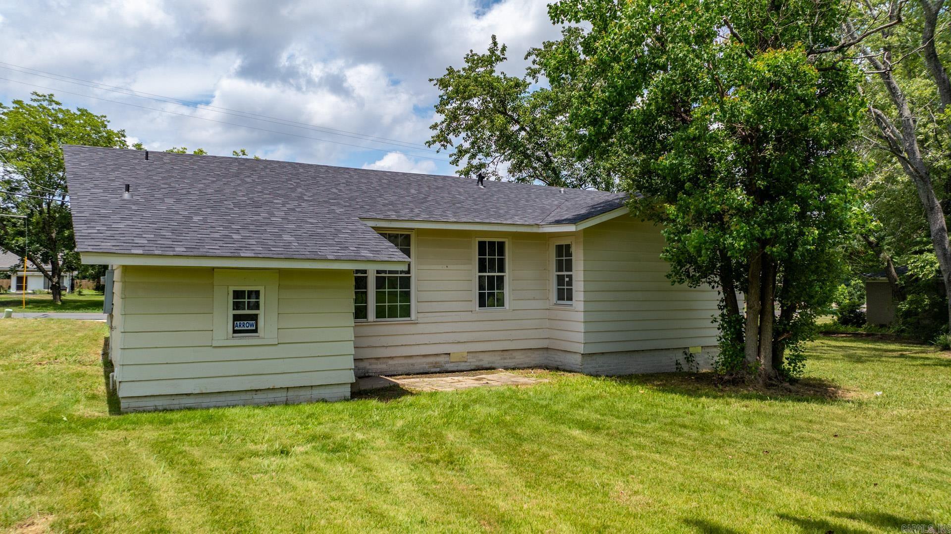 TRAMMEL - Residential