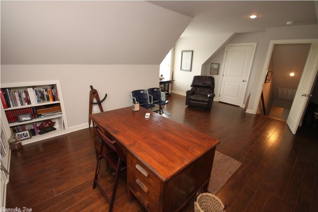 RIDGEVIEW - Residential