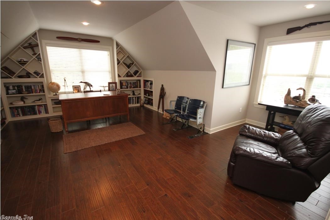 RIDGEVIEW - Residential