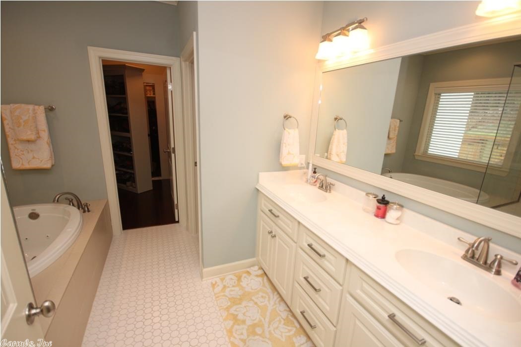 RIDGEVIEW - Residential