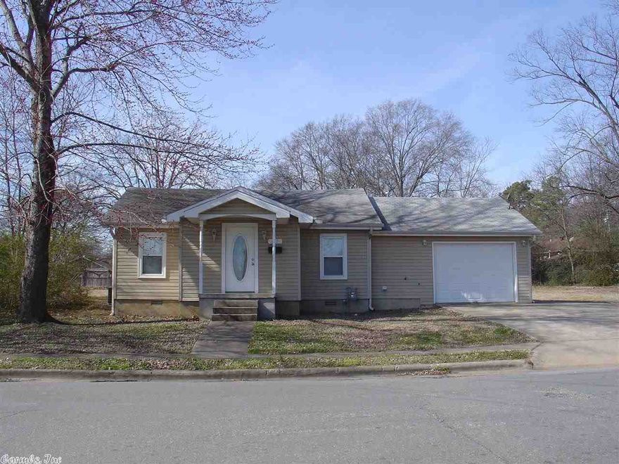 Very nice house, fresh paint inside, large yard, walking distance to schools.