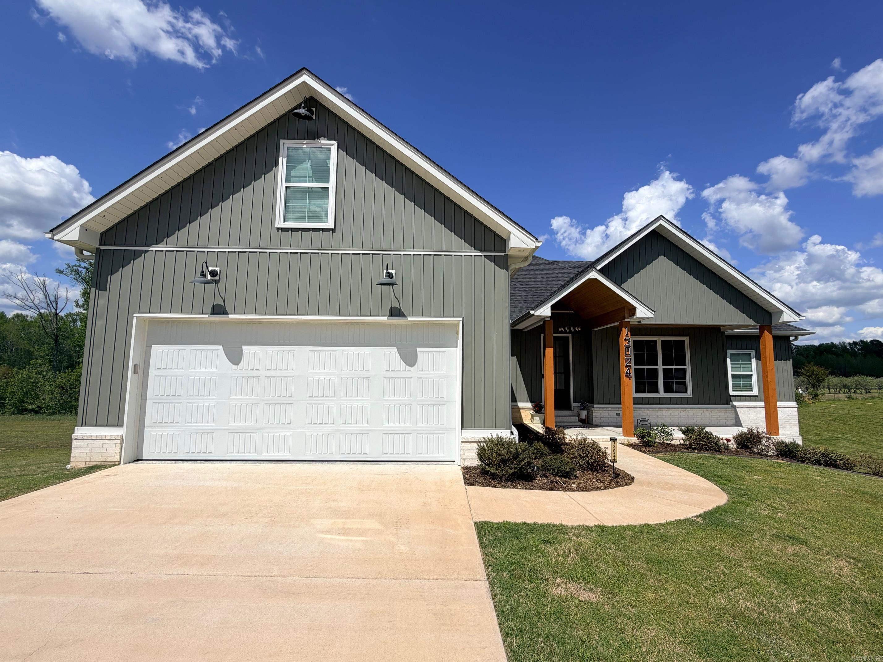 AVILLA HILLS - Residential