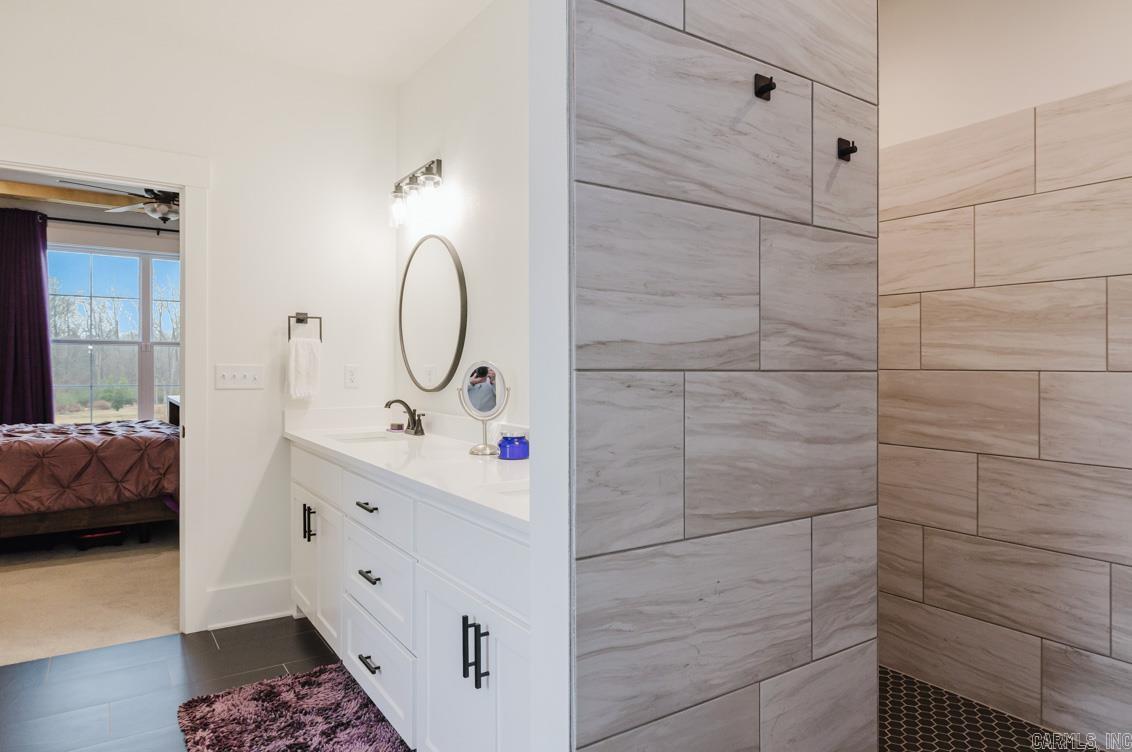 AVILLA HILLS - Residential