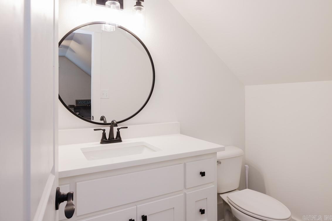 AVILLA HILLS - Residential