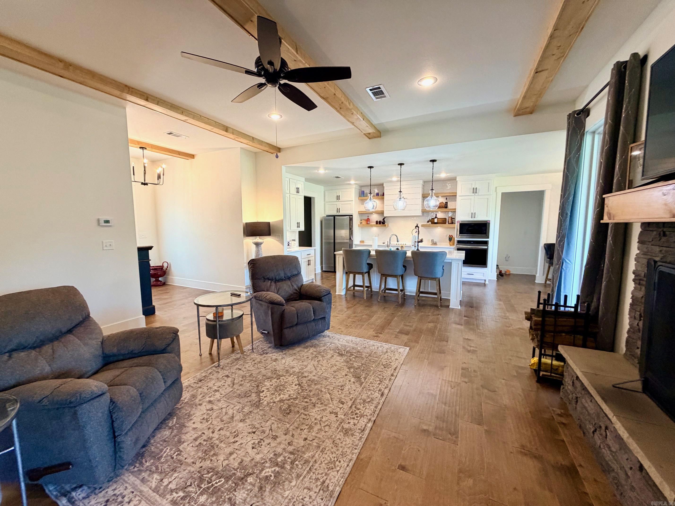 AVILLA HILLS - Residential