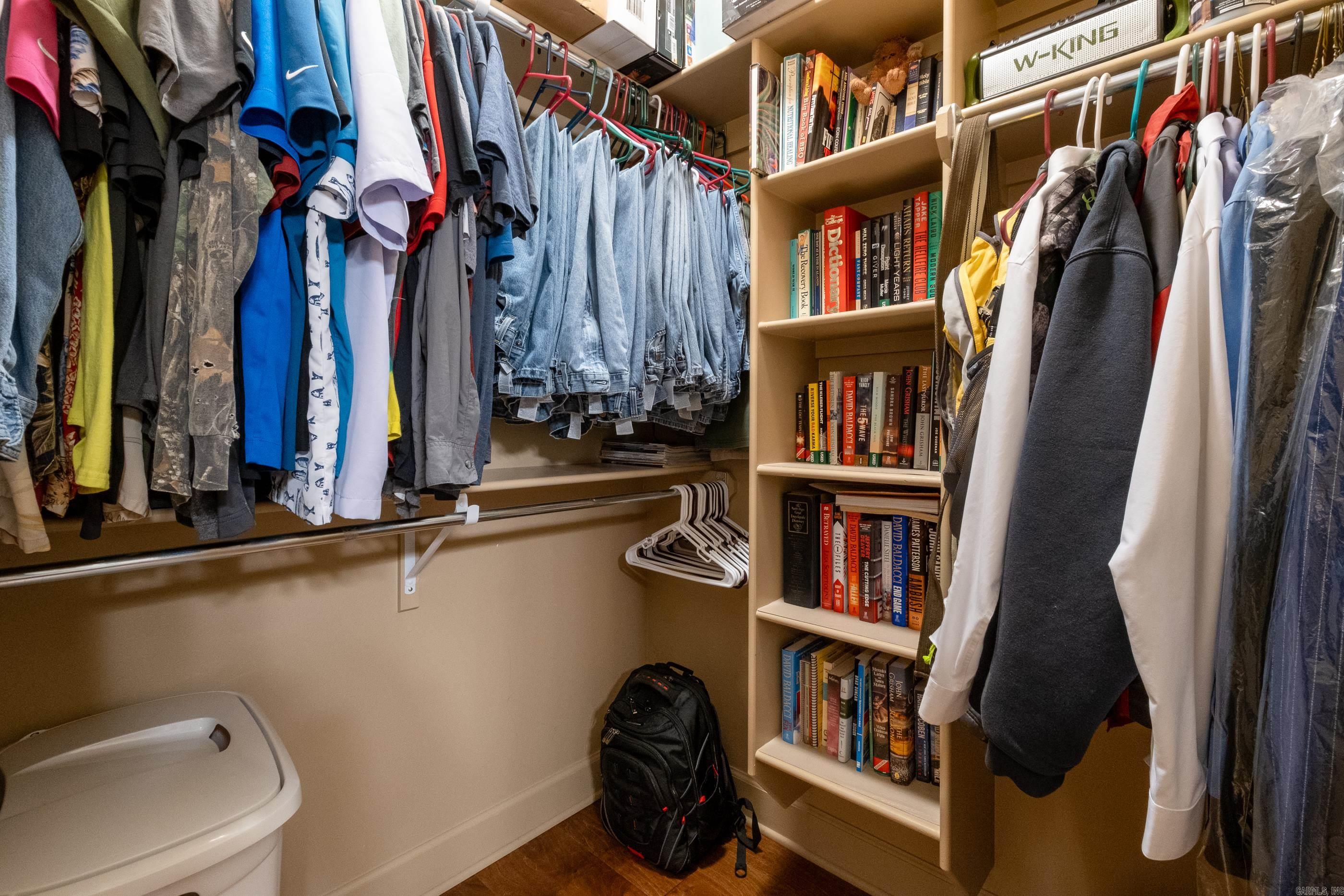 CHAPEL CREEK - Residential