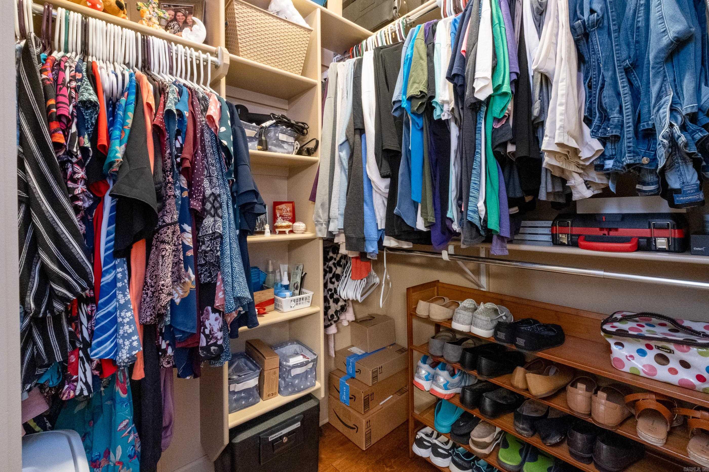 CHAPEL CREEK - Residential