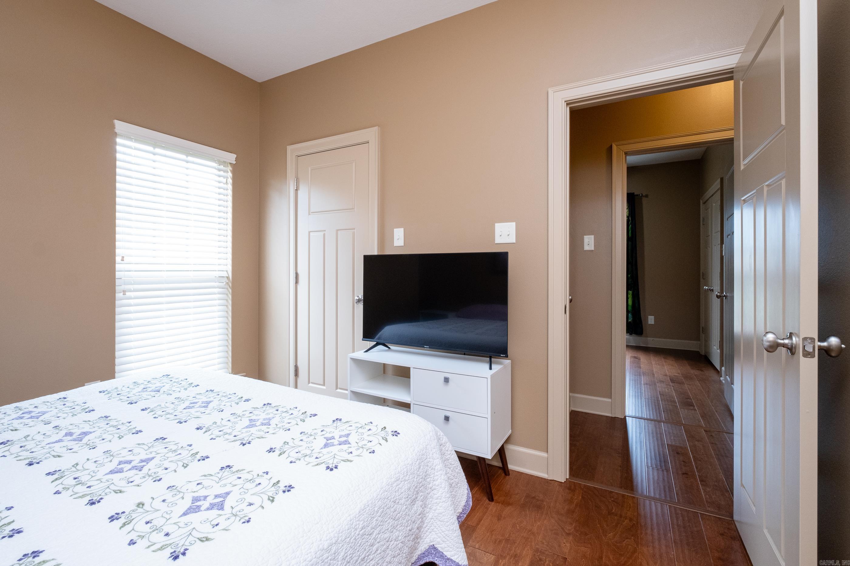 CHAPEL CREEK - Residential