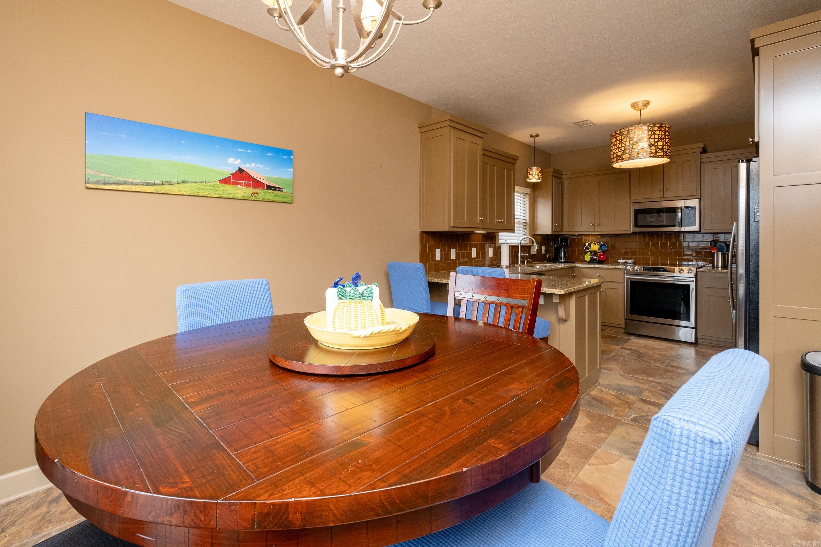 CHAPEL CREEK - Residential