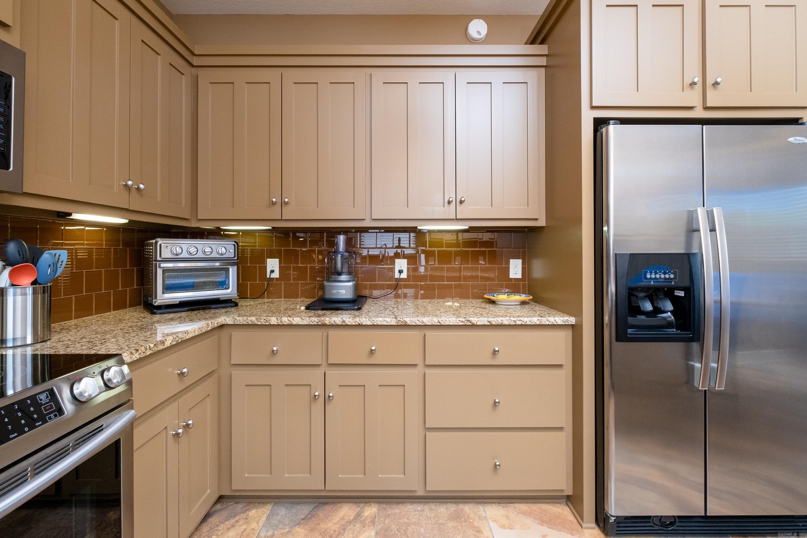 CHAPEL CREEK - Residential