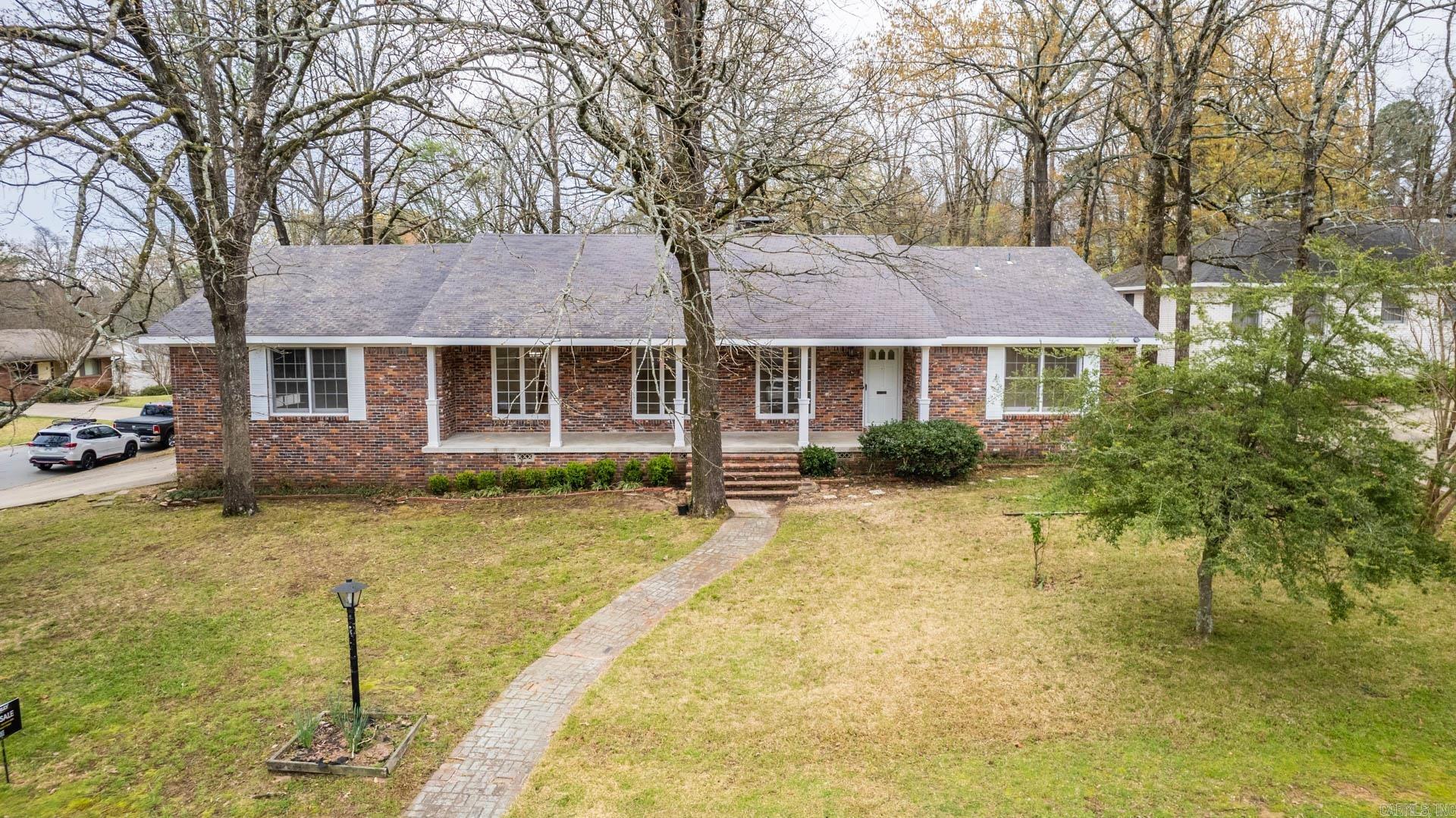 Leawood - Residential