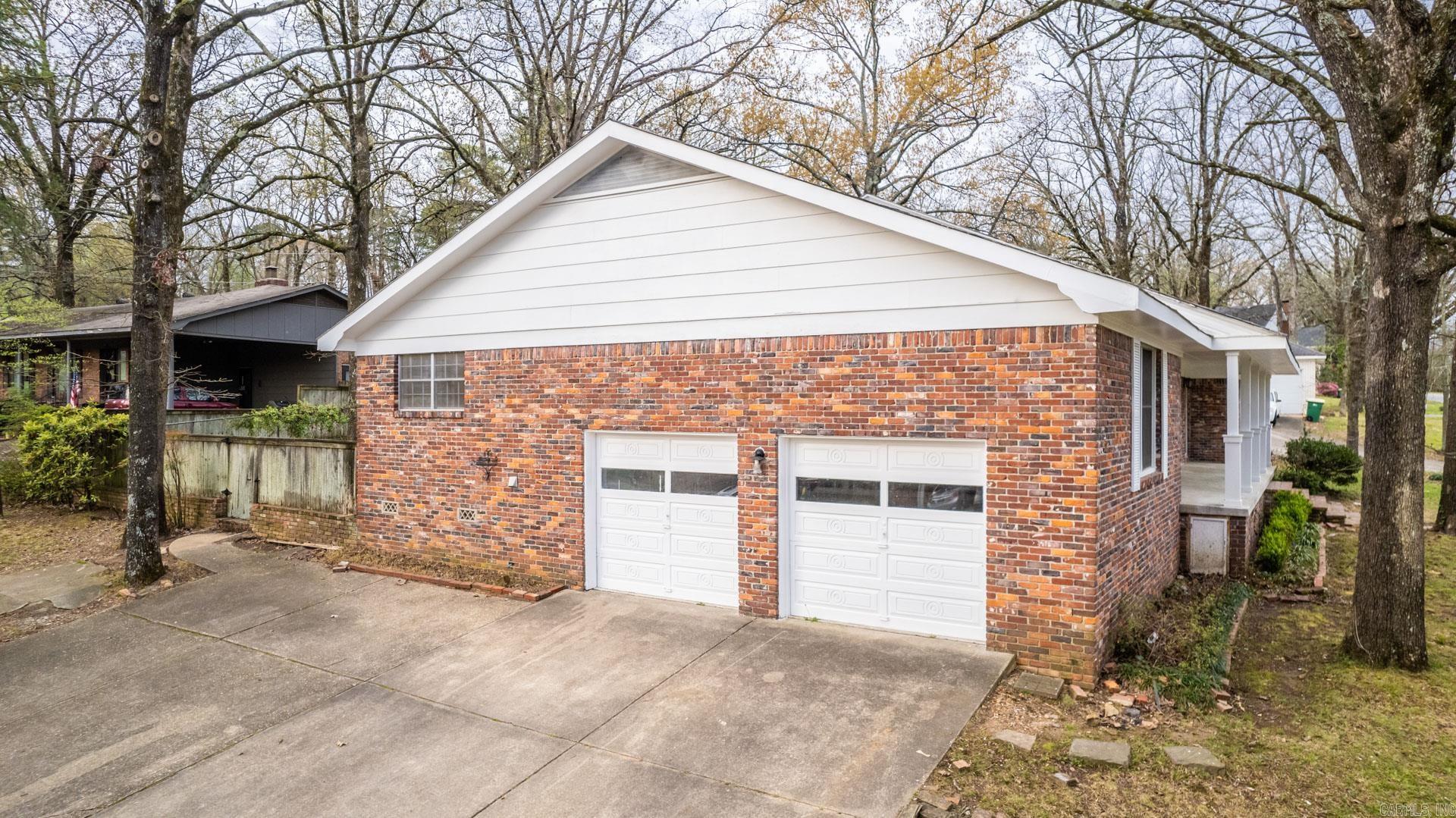 Leawood - Residential