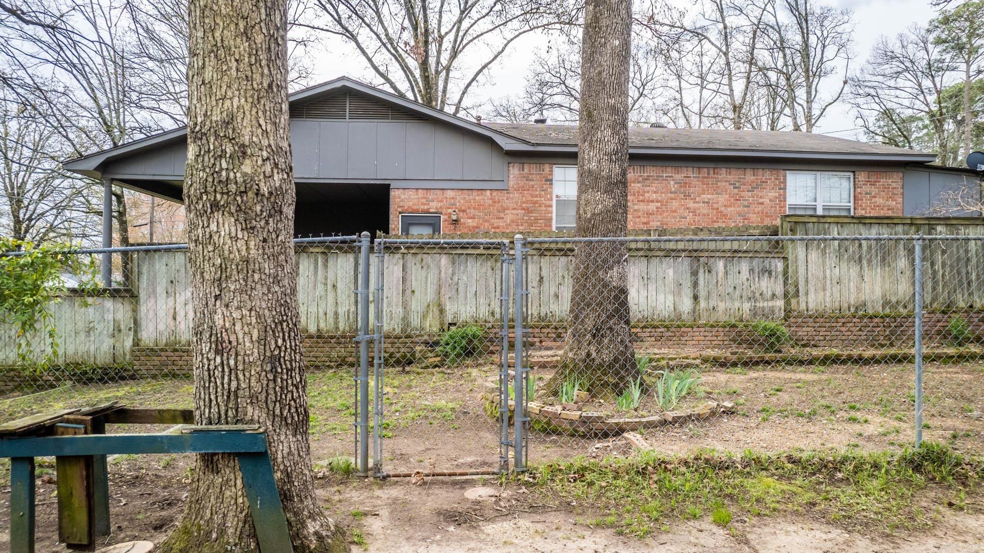 Leawood - Residential