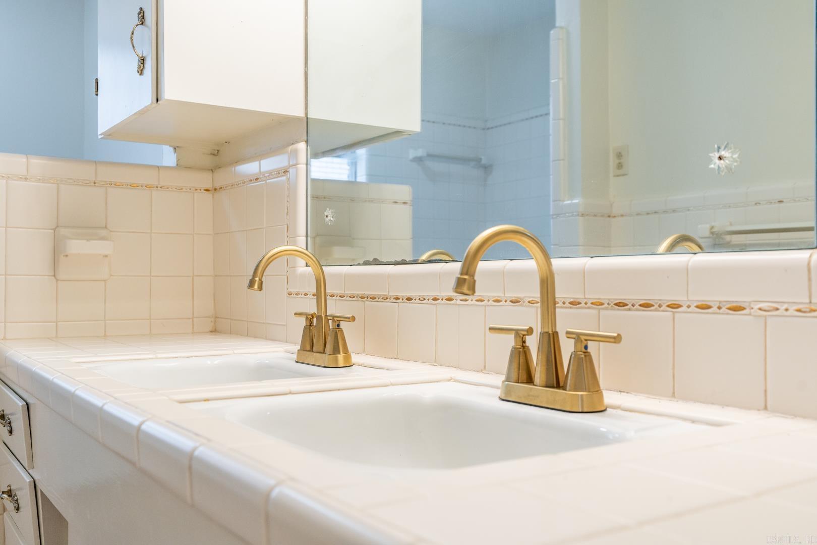 Leawood - Residential