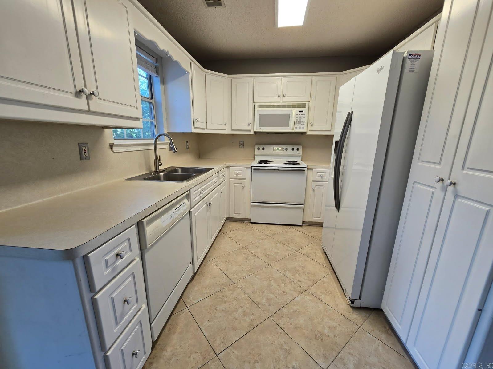 Summerwood - Residential Lease