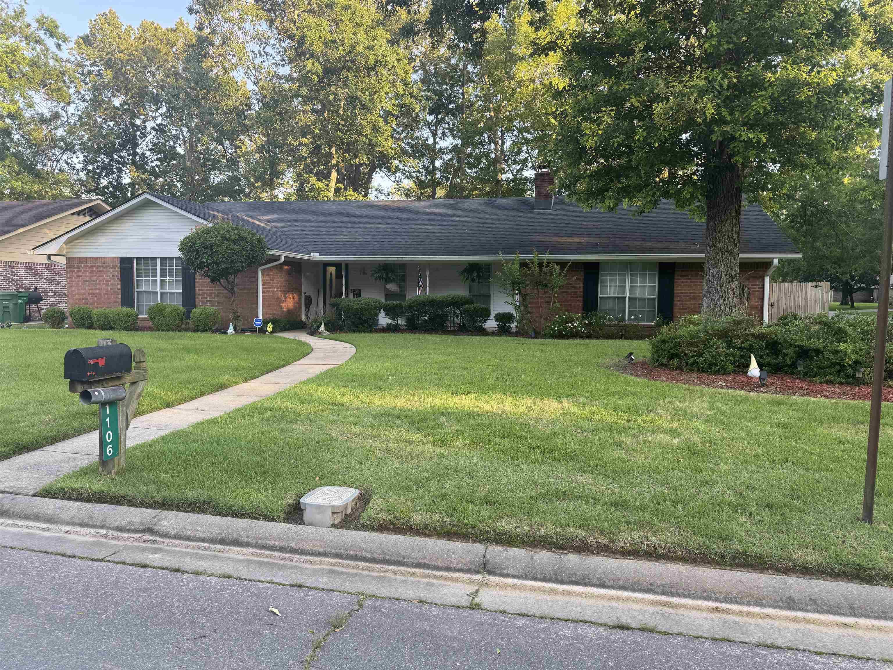 Welcome to 1106 Deer Run North! Step inside to find an inviting living space, a beautifully updated kitchen, new renovated bathrooms, and so much more! This 3 bedroom and 2 bathroom home as it all. Newer roof, new HVAC, new whole home generator, new flooring, and a fully fenced in backyard. Located in a quiet, well established subdivision, this home is ideal for buyers looking for move on ready comfort with thoughtful updates already in place. Don't miss out on this amazing home, schedule your showing today!