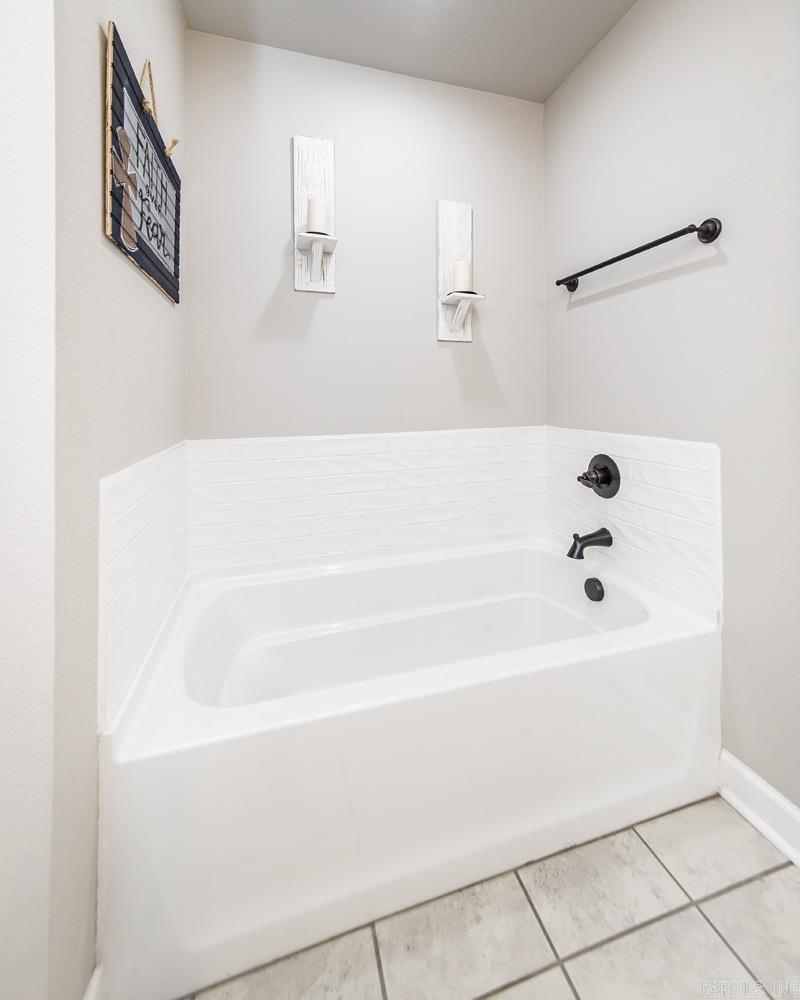 HERITAGE MEADOWS - Residential