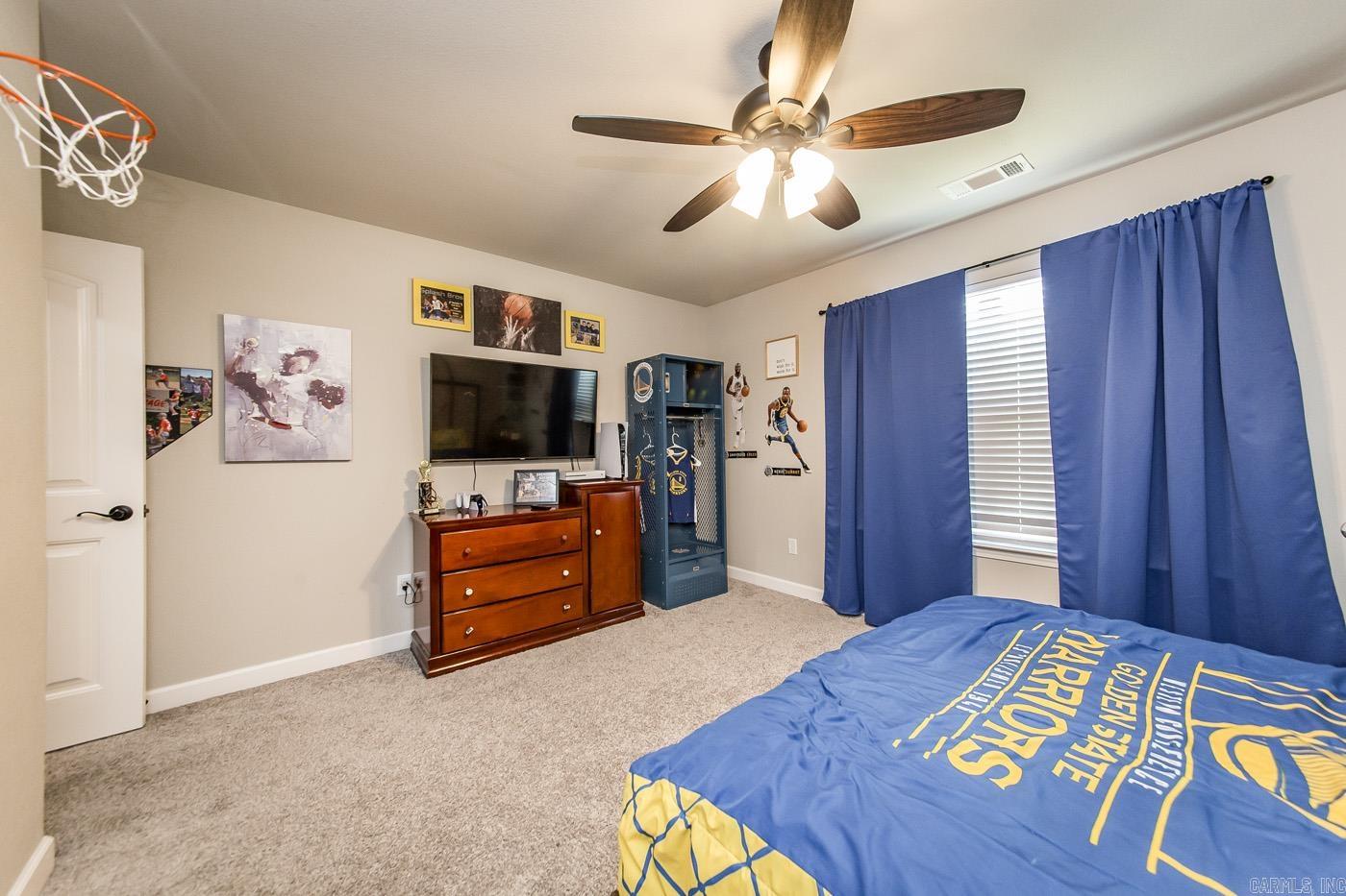 HERITAGE MEADOWS - Residential