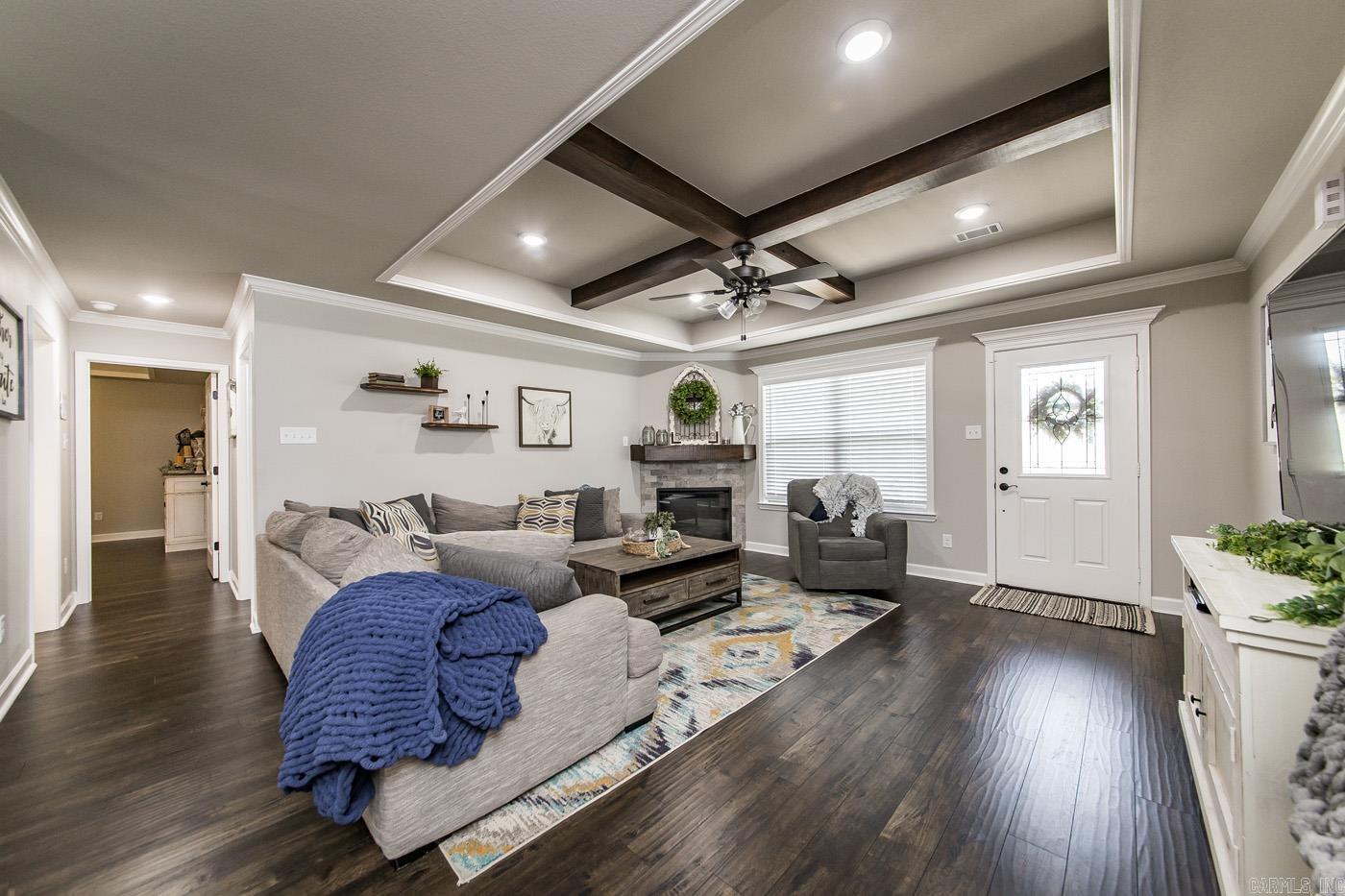 HERITAGE MEADOWS - Residential