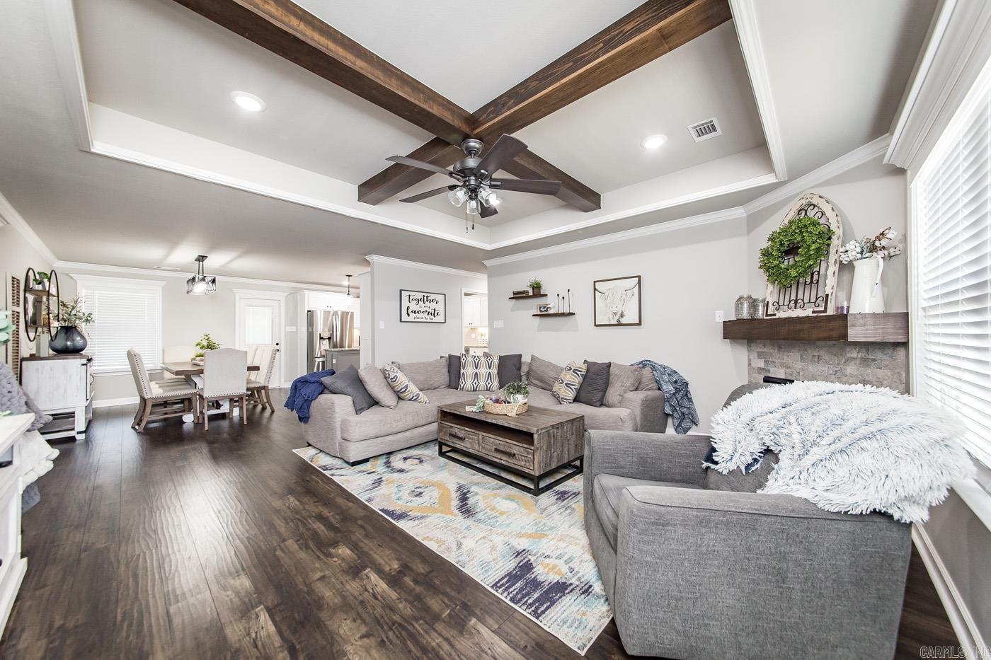 HERITAGE MEADOWS - Residential