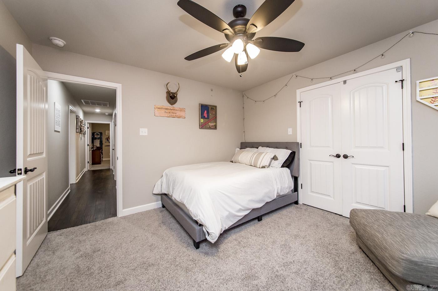 HERITAGE MEADOWS - Residential