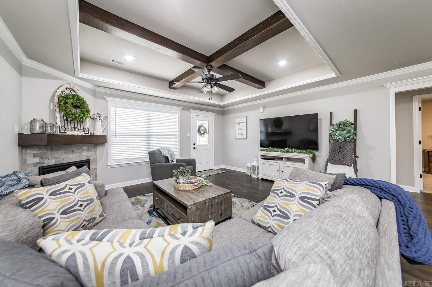 HERITAGE MEADOWS - Residential