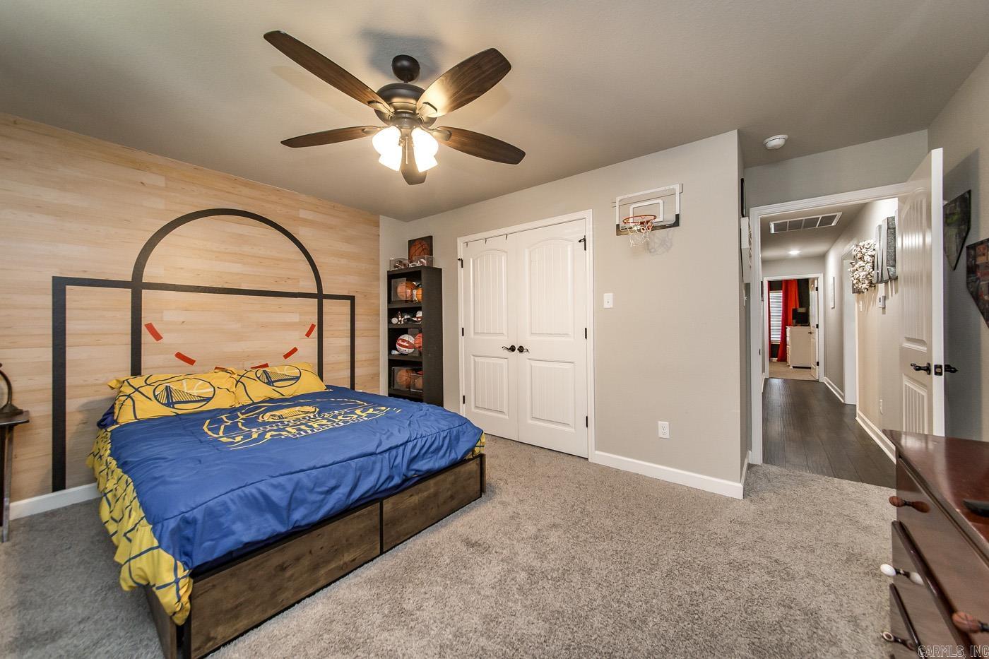 HERITAGE MEADOWS - Residential